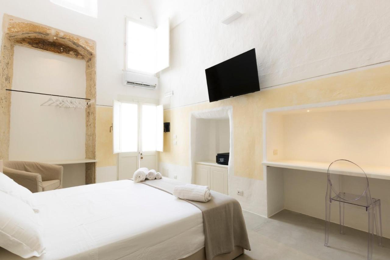Bed and Breakfast Palazzo Balsamo Gallipoli Exterior foto